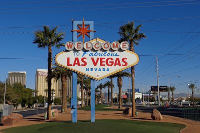 Best Wedding Packages In Las Vegas For Every Budget Canyon Gate Country Club Weddings In Las Vegas Nv